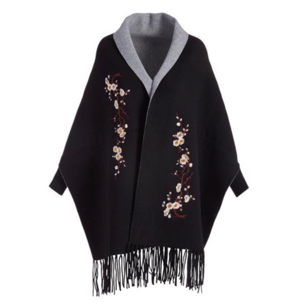 Kloth & Clover Sweater Shawl